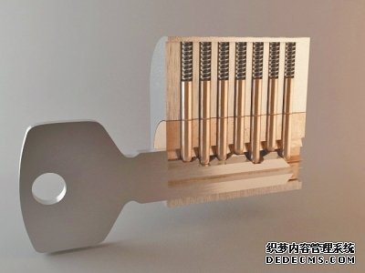 對比一下鎖芯的結構，就知道B級鎖（右圖）比A級鎖（左圖）的安全性要高多少了。